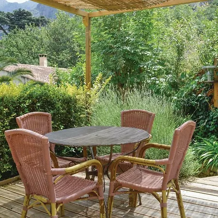 Two-bedroom Holiday In Vakantiehuis Feliceto